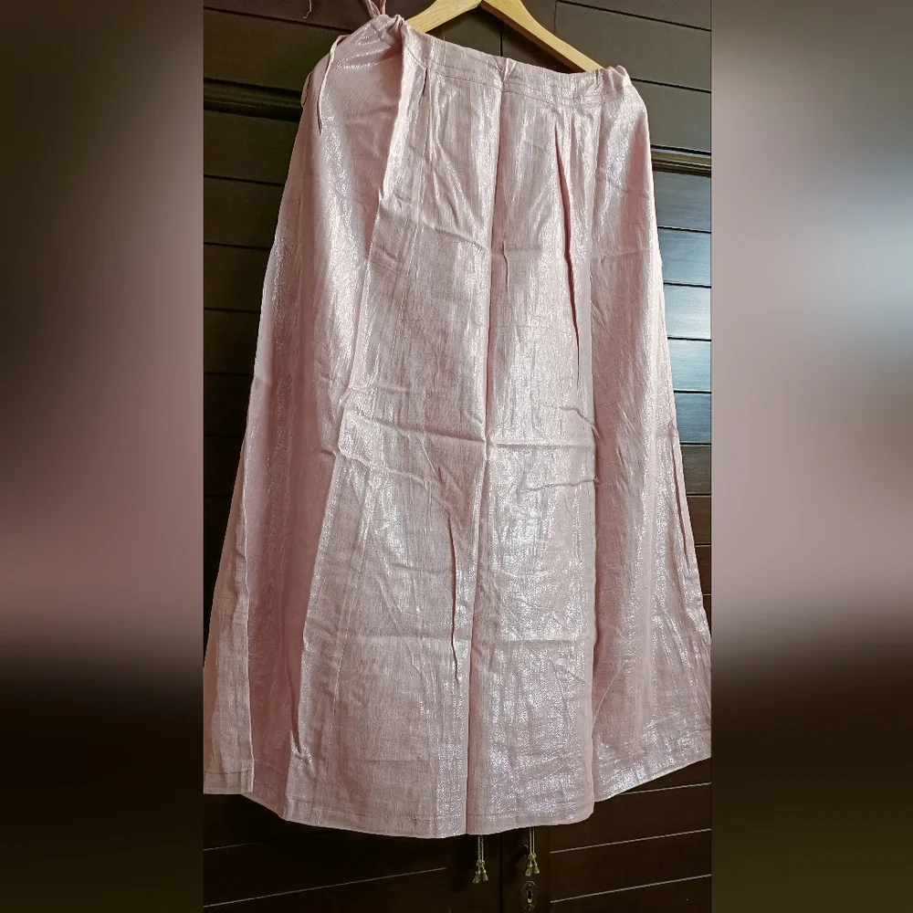 Light Pink Embellished Sequin Net Saree with stitched Blouse and Petticoat - Picture 6 of 12